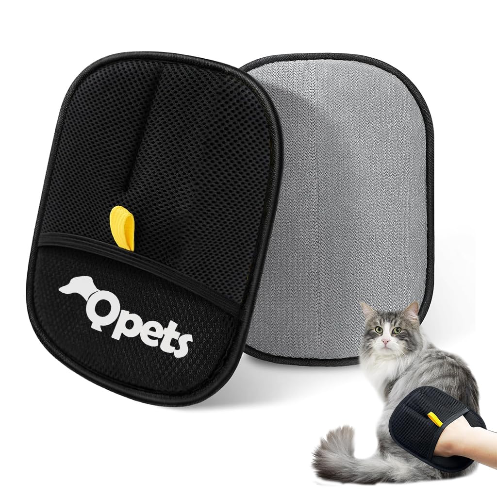 Qpets® Pet Hair Removal Glove for Dogs & Cats | Upgraded Electrostatic Reusable Grooming Mitt Cleaning Glove for Furniture, Carpets, Car Seats Gentle Massage, 23.5x18cm