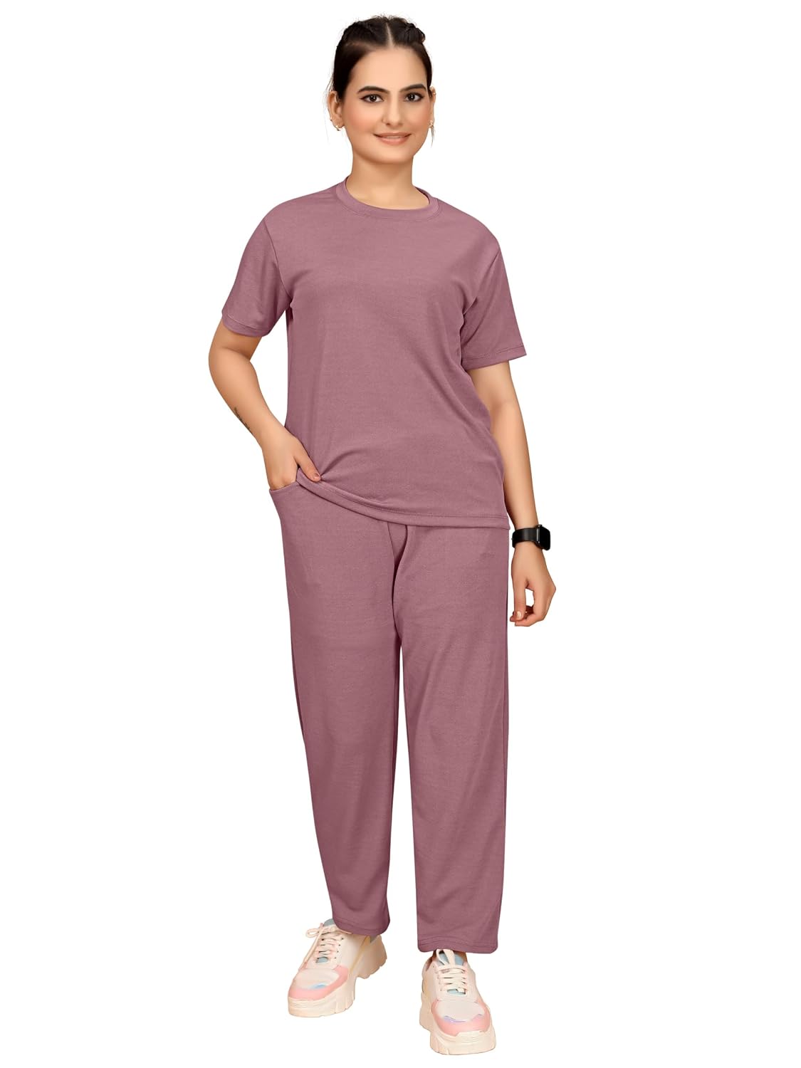 Women’s Round Neck Pajamas set in Polyester And Gym Outfit with Side Pockets and Drawstring Waist